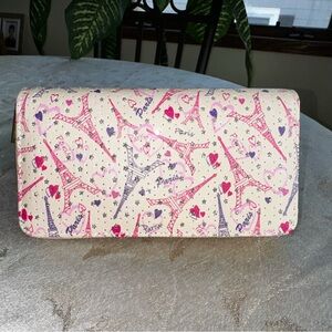 Blu Crush Paris Eiffel Tower Print Wallet New NWOT